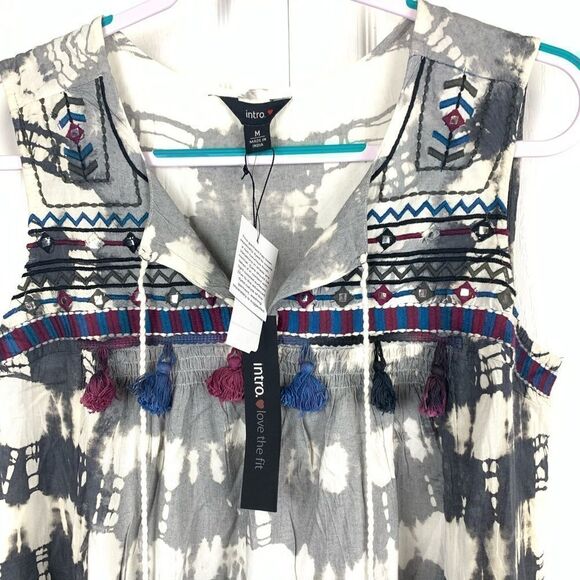 Intro Tassel Tie Dye Tank Blouse‎ - Picture 2 of 4